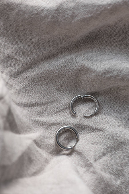 Boucles d'oreilles "Huggie" - Argent boucles d'oreilles wellDunn 