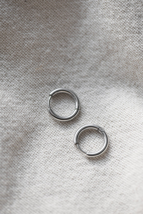Boucles d'oreilles "Huggie" - Argent boucles d'oreilles wellDunn 